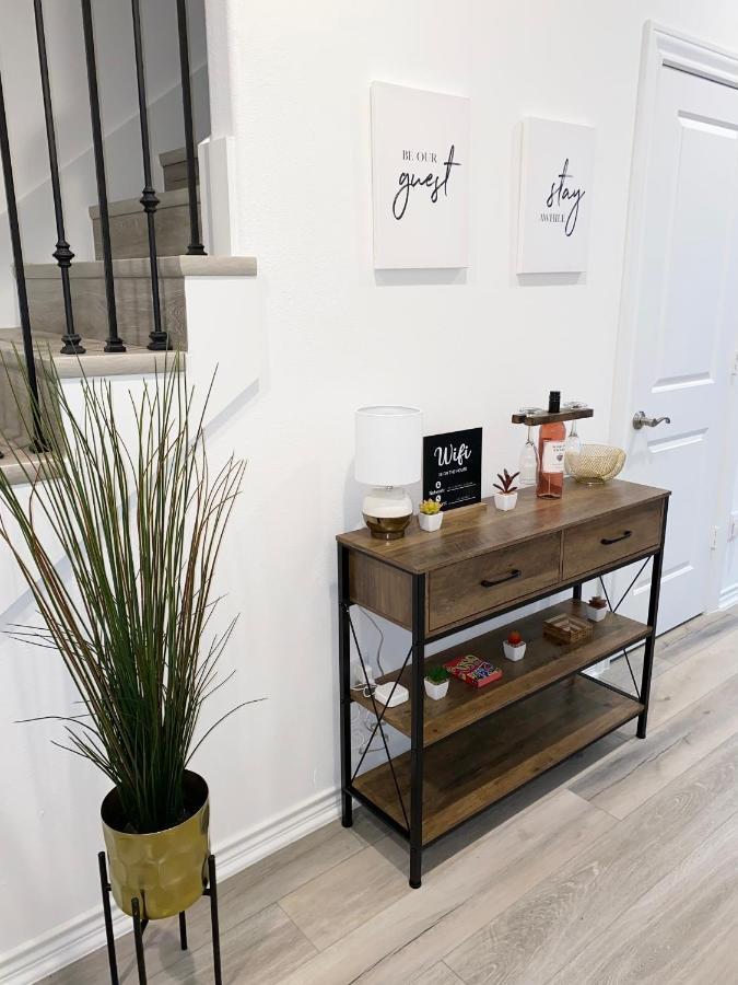휴스턴 Luxe Three Story Duplex Near Downtown & Med Center 빌라 외부 사진